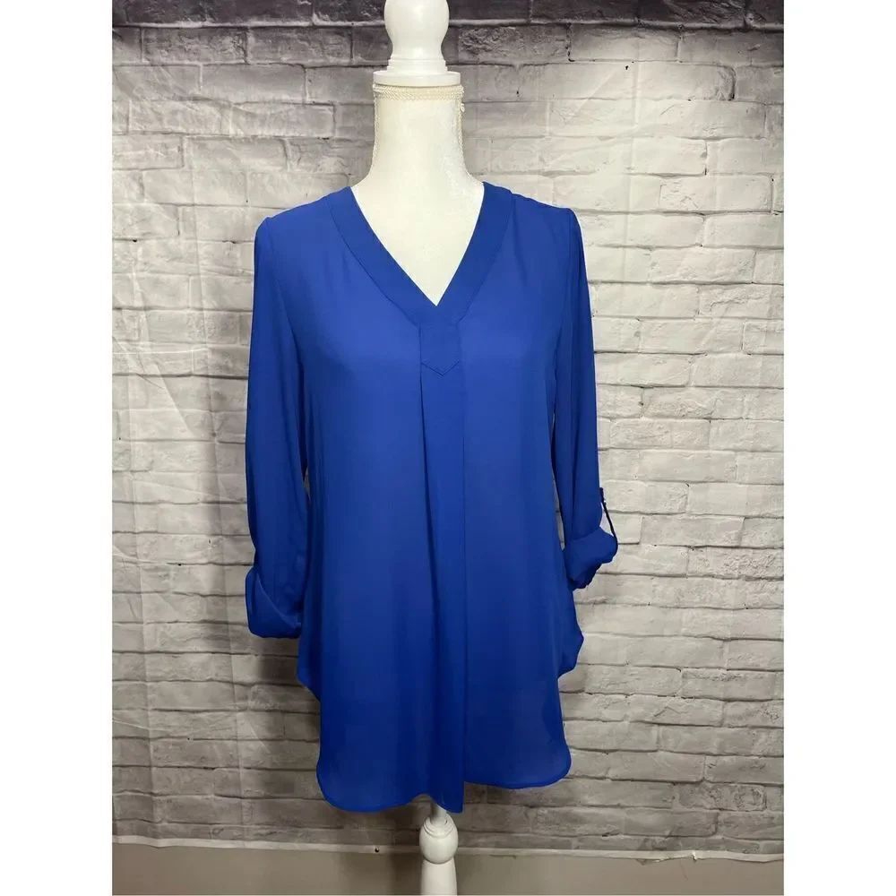 Apt. 9 Blue blouse